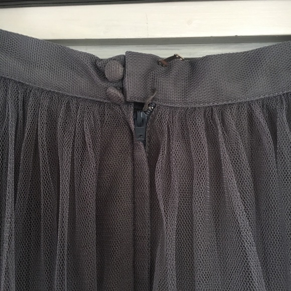 BHLDN Louise Tulle skirt for prom or wedding - Picture 4 of 8